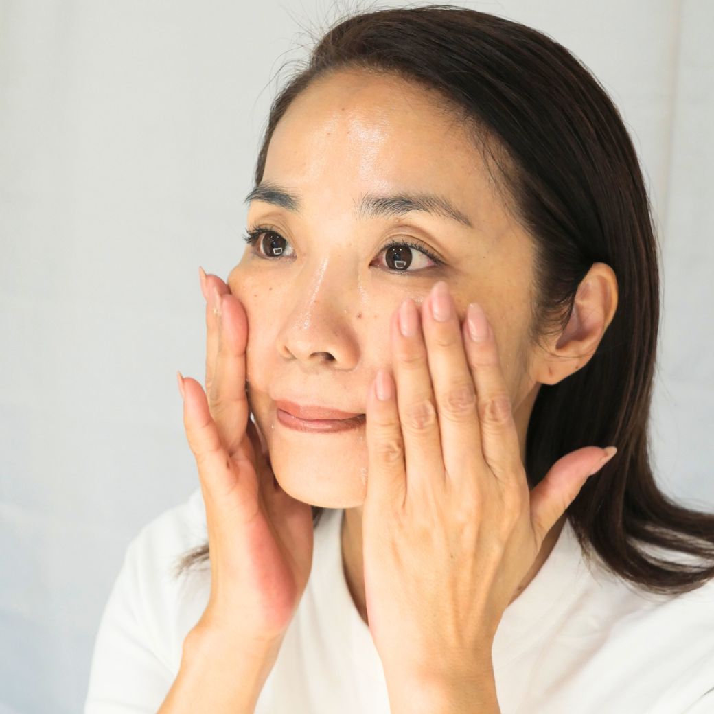 肌にハリを取り戻すスキンケアとは？